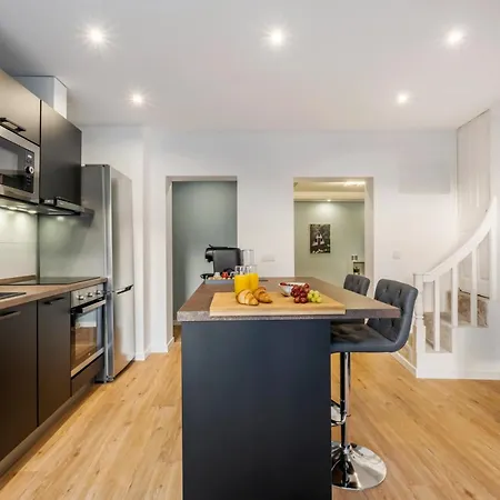 Loureiro House